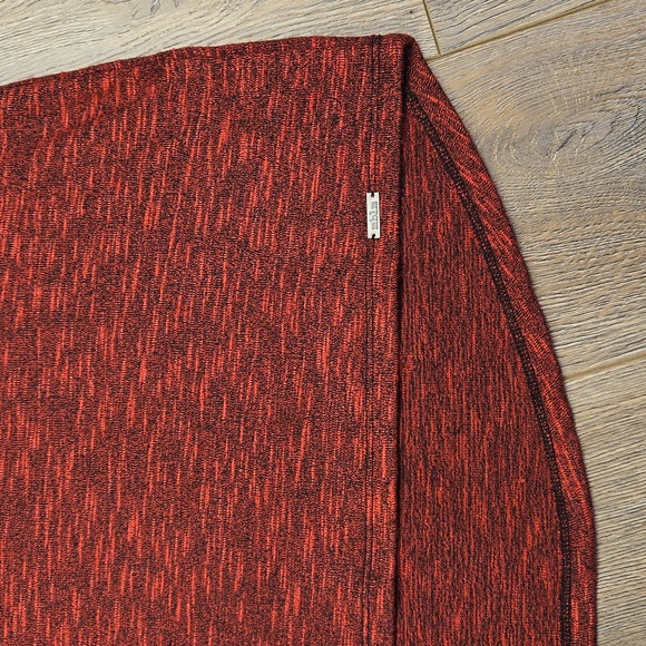 Mblm by Tess Holliday red & black rocker style hook & eye tank top, size 3X - Picture 6 of 9